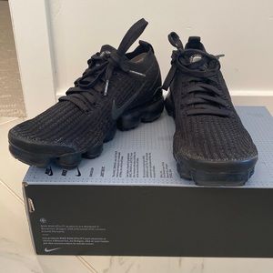 Nike knitted air vapor max - black